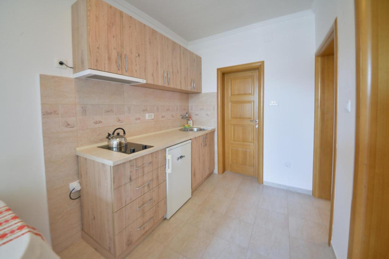 Disney Apartments Будва Екстер'єр фото